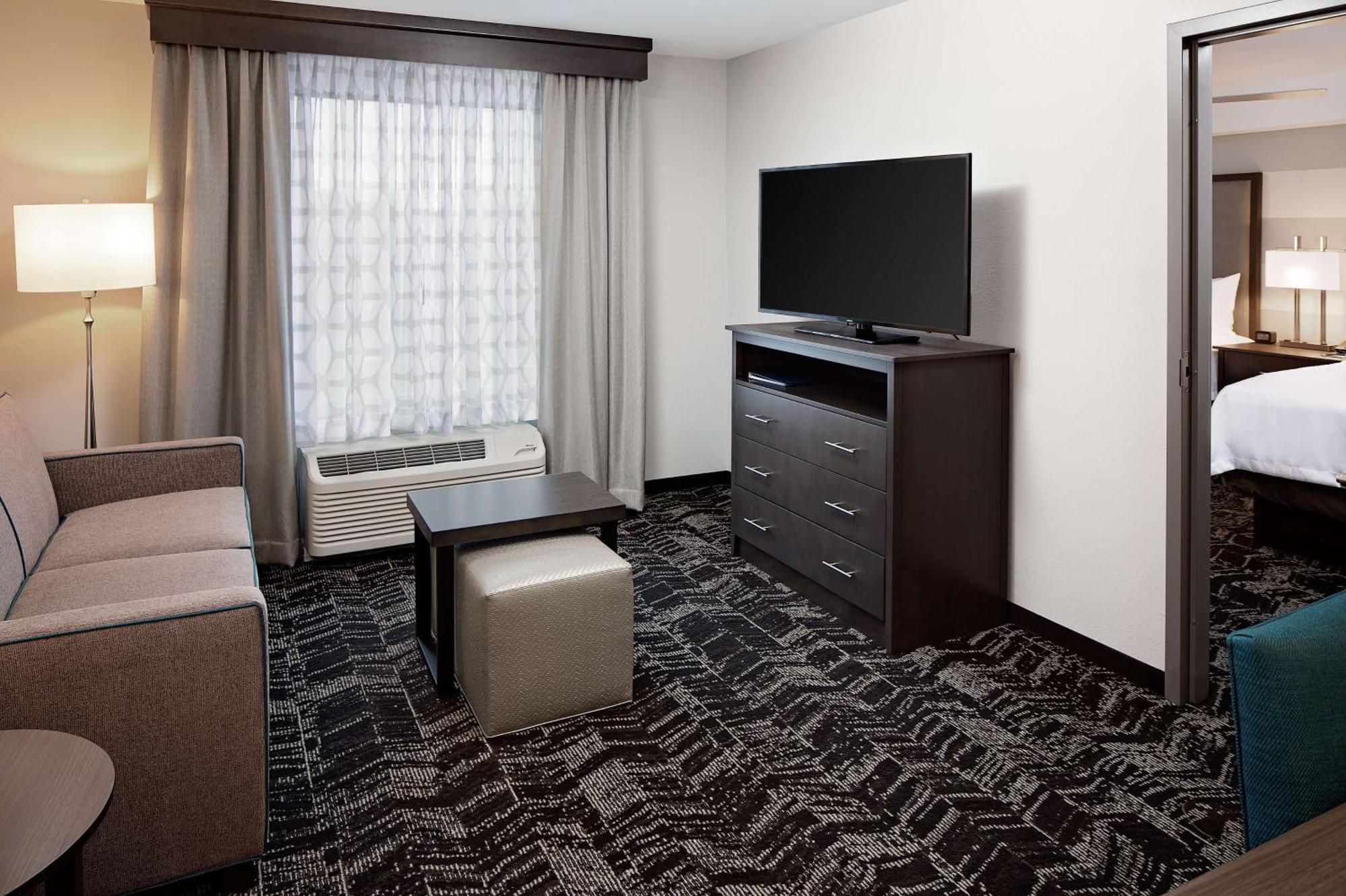 Homewood Suites By Hilton Ronkonkoma Εξωτερικό φωτογραφία
